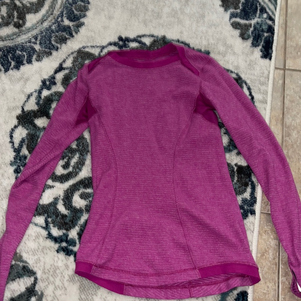 Rare pink lululemon top